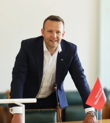 Естонія не вирішує, хто з українців має йти захищати свою Батьківщину, - голова МВС Естонії