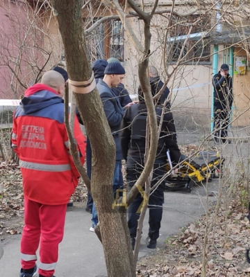 В Одесі військовий хотів покінчити життя самогубством та взяв у заручники жінку з дитиною
