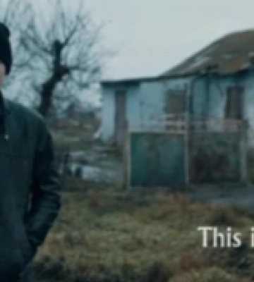Хлопчику з Миколаївщини, який знявся у кліпі Imagine Dragons, побудували будинок. ВІДЕО