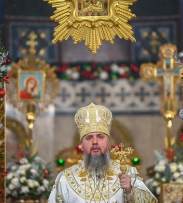 Глава ПЦУ провів богослужіння напередодні Різдва