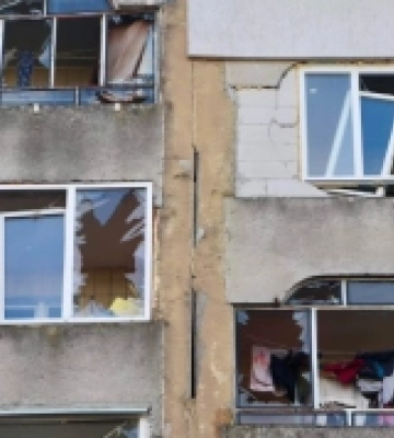 Один загиблий, 17 постраждалих, зруйновані будинки та школи: наслідки ракетного обстрілу Львова