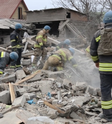 До семи зросло число загиблих унаслідок ракетного удару по Запоріжжю