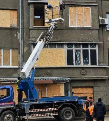 У Харкові через обстріл пошкоджено 38 будівель