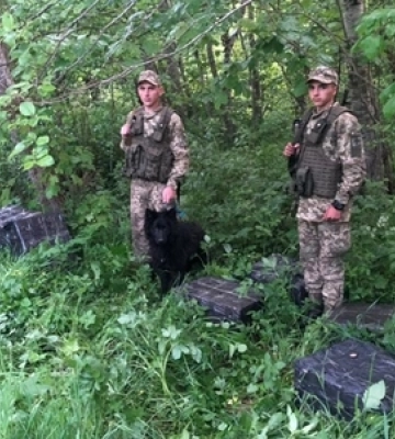 Жителів прикордоння Волині застерігають не допомагати контрабандистам