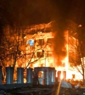 Правоохоронці показали наслідки нічного обстрілу Херсона