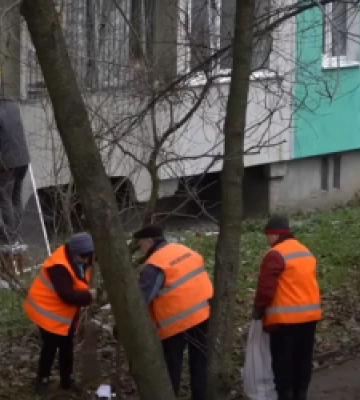 У львівських будинках, які постраждали внаслідок атаки, відновили постачання електрики та води