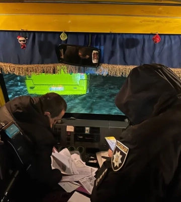 На Львівщині затримали водія автобуса, який їздив у стані наркотичного сп&#039;яніння