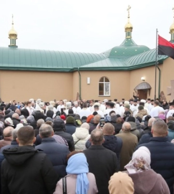 На Тернопільщині освятили Всеукраїнський храм-пантеон, збудований у пам’ять про загиблих героїв