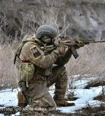 Удари С-300, артобстріли, авіаудар й атаки– зведення Генштабу по Харківщині