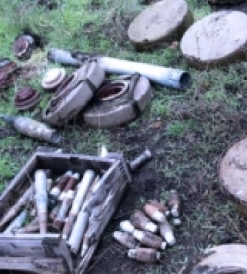 Піротехніки знешкодили 214 вибухонебезпечних предметів на Херсонщині за тиждень