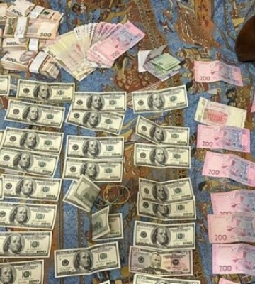 23 таунхауси, офіс і маєток: родичі керівника СБУ Закарпаття скупили нерухомості на $2 млн