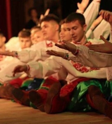 Фестивалі, новорічні вистави та льодове шоу : Полтавський ЦКД оприлюднив афішу на січень