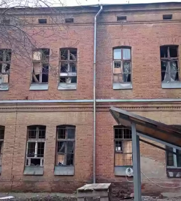 У Харкові внаслідок атаки РФ пошкоджень зазнав Будинок радіо — офіс Суспільне Харків
