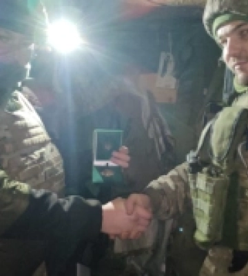 Новий рік на нулі: комбриг нагородив волинських тероборонівців, які тримають фронт