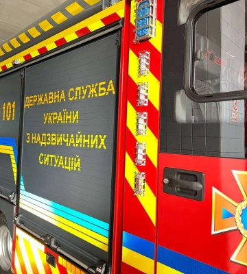 Дбають про безпеку містян без свят та вихідних: як працювала одна з частин ДСНС Дніпра в новорічну ніч