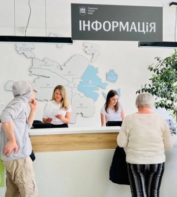 Виїзний ЦНАП для постраждалих від ракетної атаки у Львові працюватиме до п'ятниці включно