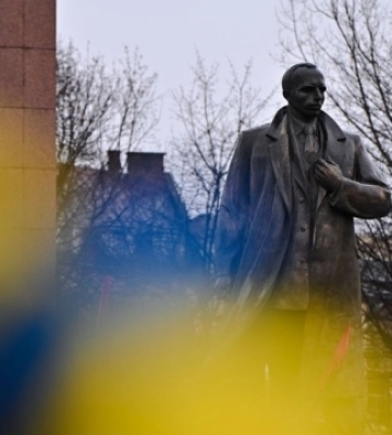У Львові урочисто вшанували Степана Бандеру та помолилися за Україну