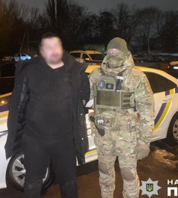 У Чернігові молодики запускали салюти під час повітряної тривоги