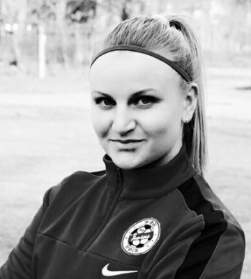 Назавжди 27: під час обстрілу Києва загинули відома футболістка і її мама