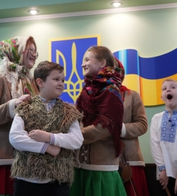 Як талановиті дітки колядували для волинських рятувальників 