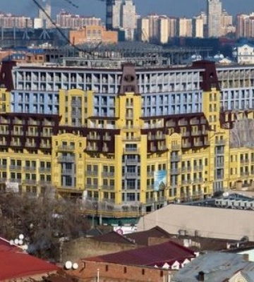 У Подільському районі Києва влучання на територію об’єкта цивільної інфраструктури, - Кличко