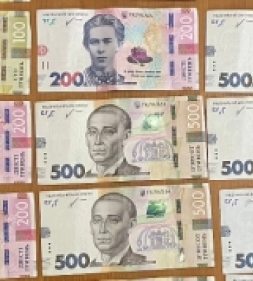 Вирвав з рук гроші біля банкомату: в Одесі оперативно затримали зловмисника, який пограбував жительку Херсонщини