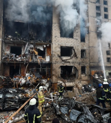 У «швидкій» померла одна з постраждалих у Києві