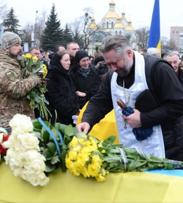 У Рівному попрощались із полеглими на війні шляховиком та вчителем