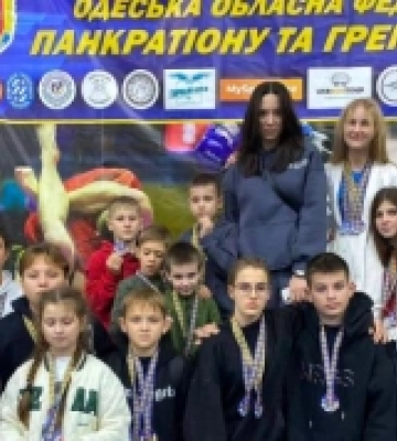 Спортсмени ізмаїльського клуба &quot;MMA Izmail&quot; завоювали 25 медалей на чемпіонаті з греплінгу та панкратіону в Одесі