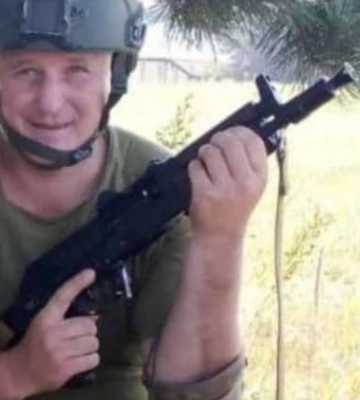 Майже через два роки після загибелі Герой України з Волині Віталій Пархомук повернеться додому на щиті