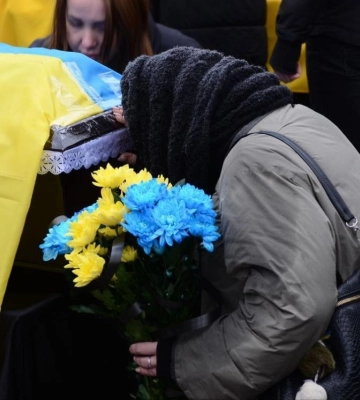 Загинув у січні минулого року: у Рівному попрощалися з вчителем та головним інженером ШЕУ (ВІДЕО)