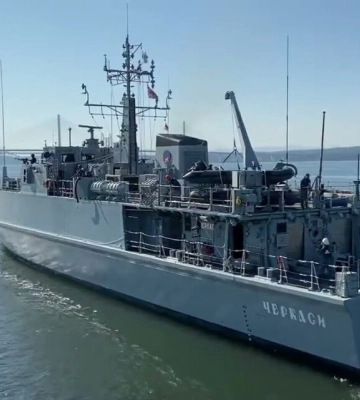 Туреччина не пропустить у Чорне море українські тральщики «Чернігів» і «Черкаси». Причини