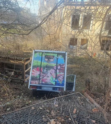 У Франківську водій з’їхав у кювет – чоловіка госпіталізували