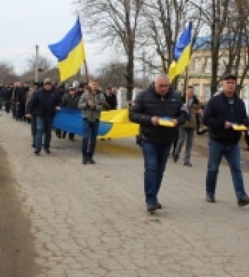 На Одещині провели в останню дорогу воїна Вадима Курочку