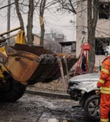В Южной Корее порезали горло лидеру оппозиционной партии, он госпитализирован – фото