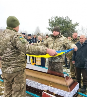 Місяць вважався безвісти зниклим: на Волині попрощалися із загиблим гранатометником Миколою Міськом. Фото