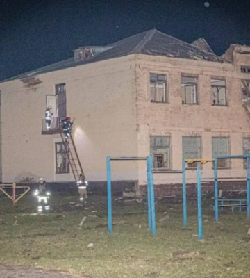 Уночі Харків зазнав чергової ворожої атаки. Пошкоджено навчальний заклад