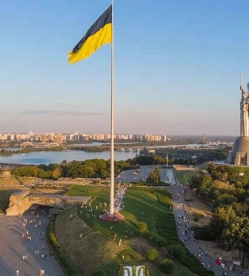 У Києві протягом 2023 зафіксували майже 50 температурних рекордів: кліматологи підвели підсумки минулого року