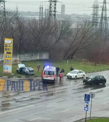 Біля АЗС у Рівному - ДТП