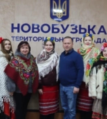 До міської ради на Миколаївщині завітали колядники