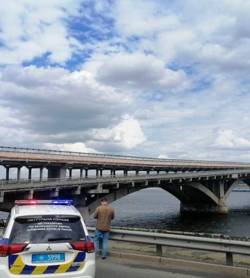 Могут ли закрыть мост Метро в Киеве: ответ метрополитена