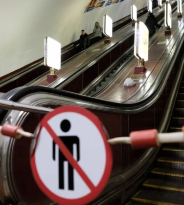 У київському метро розповіли, чи є станції, які потребують термінового ремонту