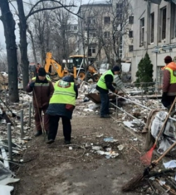 У Харкові за три дні окупанти пошкодили майже 140 будинків