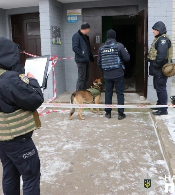 У підвалі багатоповерхівки у Чернігові внаслідок вибуху невідомого предмета загинув чоловік