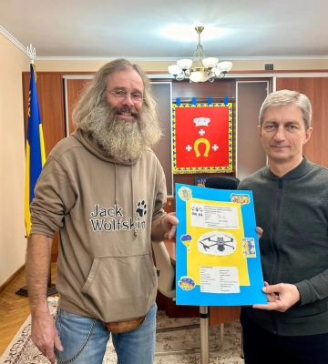 Передали кошти на квадрокоптери: у Ковель приїхали німецькі волонтери
