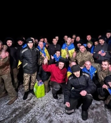 Україна повернула з російського полону понад 200 військових і цивільних (ВІДЕО)