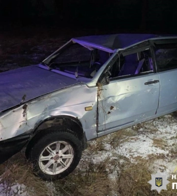 В аварії на Черкащині перекинулися два автомобілі: є загиблий і травмовані (ФОТО)