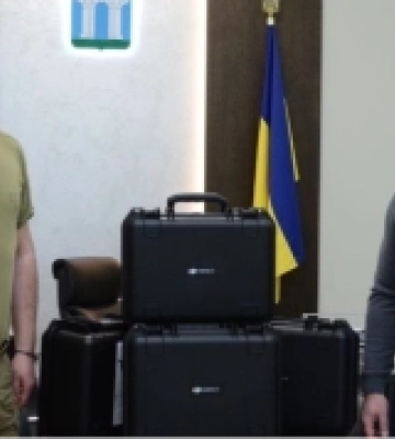 Бійцям 14 бригади передали дрони, придбані за гроші з бюджету Рівного