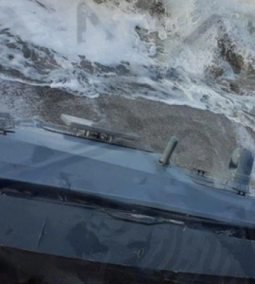 На побережье Крыма обнаружили морской дрон со взрывчаткой — росСМИ 