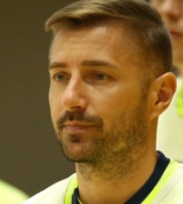 Хотів би ще пограти, – екстренер «Кардинала» Олександр Бондар про відставку й подальші плани